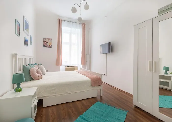 Sz63 Szondi Apartament *